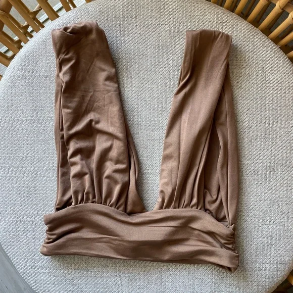 Princess Polly Top - Picture 4 of 6